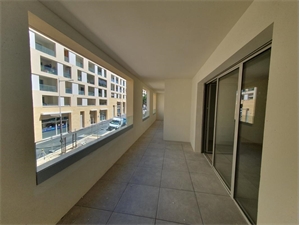 t3 à la location -   13100  AIX EN PROVENCE, surface 67 m2 location t3 - UBI474393926